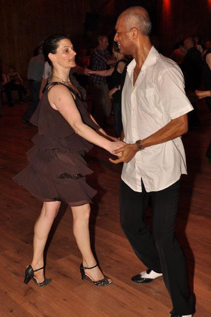 min 2011 04 03 station danse 103